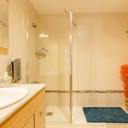 Apt.p/5 15min From Barcelona And Beaches W/terrace Appartamento *